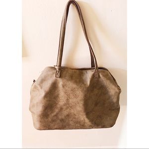 VEGAN LEATHER BAG!!
